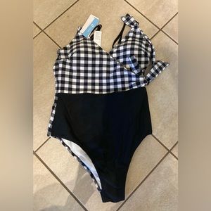 Cupshe Plaid Bathing suit size M